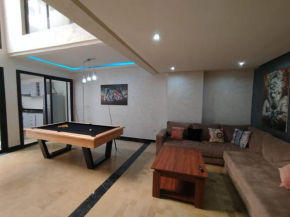 Guest friendly Gueliz flat, very private and spacious